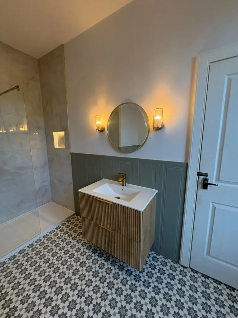 Bathroom Sink Installation in Stirling with RCA